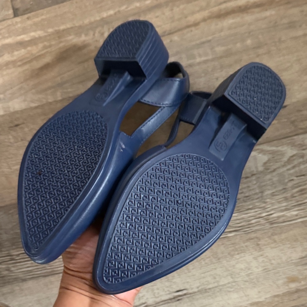 Bundle Women's Gray and Blue Sandals Size 6 - Picture 6 of 8